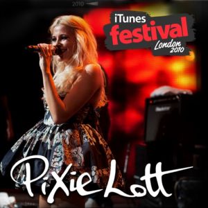 Pixie Lott : iTunes Festival: London 2010