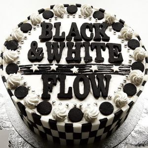 Album Flow - Black & White