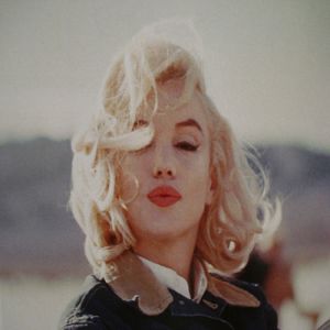 Marilyn Monroe Kiss, 1950