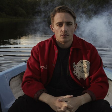 Dermot Kennedy Moments Passed, 2017
