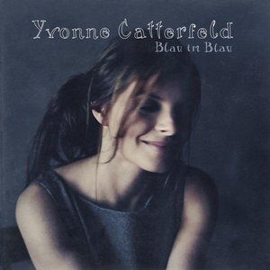 Yvonne Catterfeld : Blau im Blau