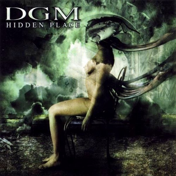 Album DGM -  Hidden Place