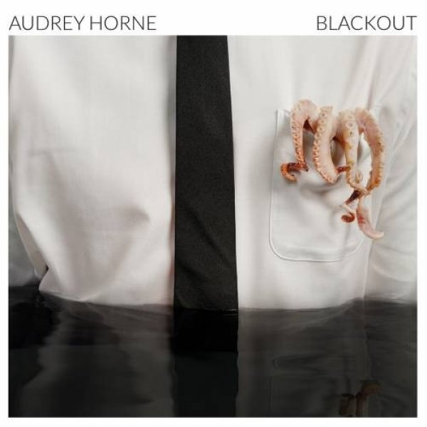 Album Audrey Horne - Blackout