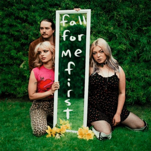 Album Hey Violet - Fall for Me First