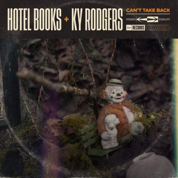 Album Hotel Books - Can