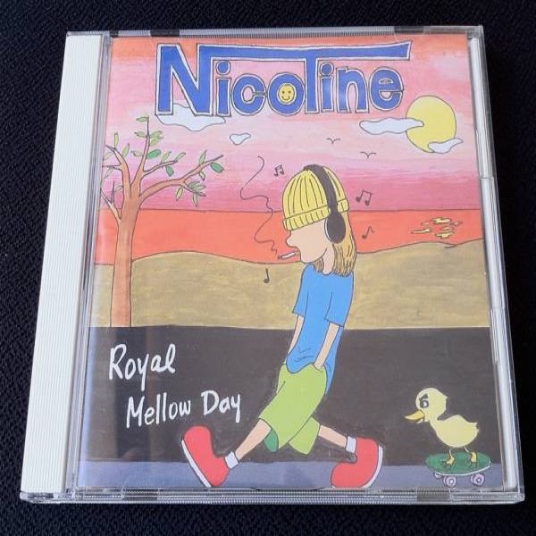 Nicotine : Royal Mellow Day